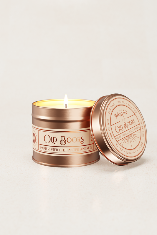 OLD BOOKS Candle